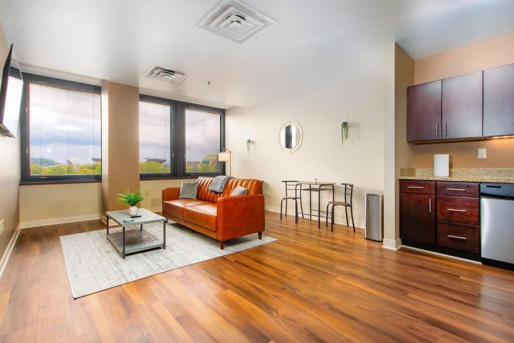 Sprawling Stadium Views Wonderful Location 24-7 Parking Gym Lounge Pittsburgh Ngoại thất bức ảnh